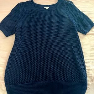 Gap navy crochet sweater size M cotton.